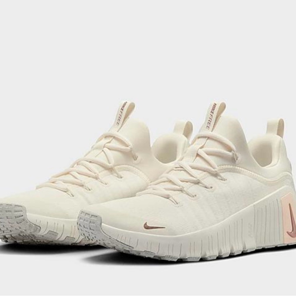 Nike Metcon, beige size 9